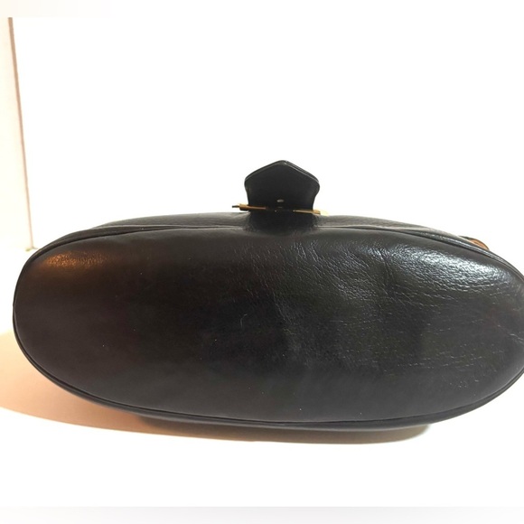 Vintage satchel Elegant Black Leather Handbag - Picture 3 of 5